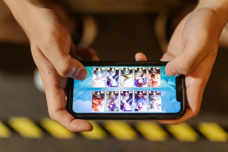 How Bigger Phones Are Actually Shrinking Mobile Game Design