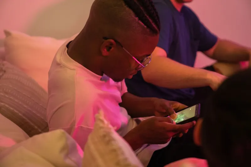 You've Got 50 Friends on Your List — So Why Does Mobile Multiplayer Feel So Isolating?